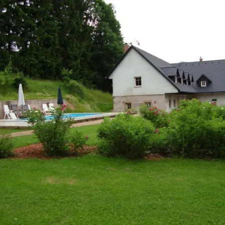 Farmhouse In Czechia With Private Pool, Cleaning Included *